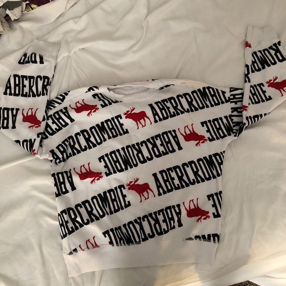 Abercrombie sz 9/10 girls sweaters